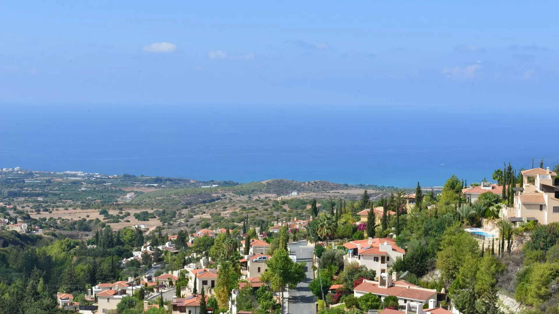 Property gallery view 2