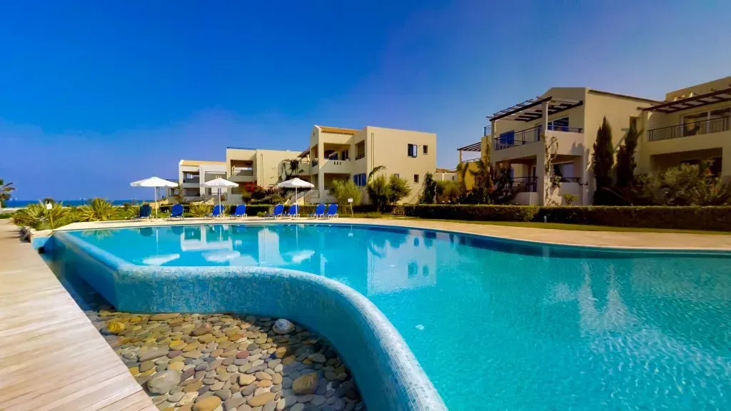 Property gallery view 8