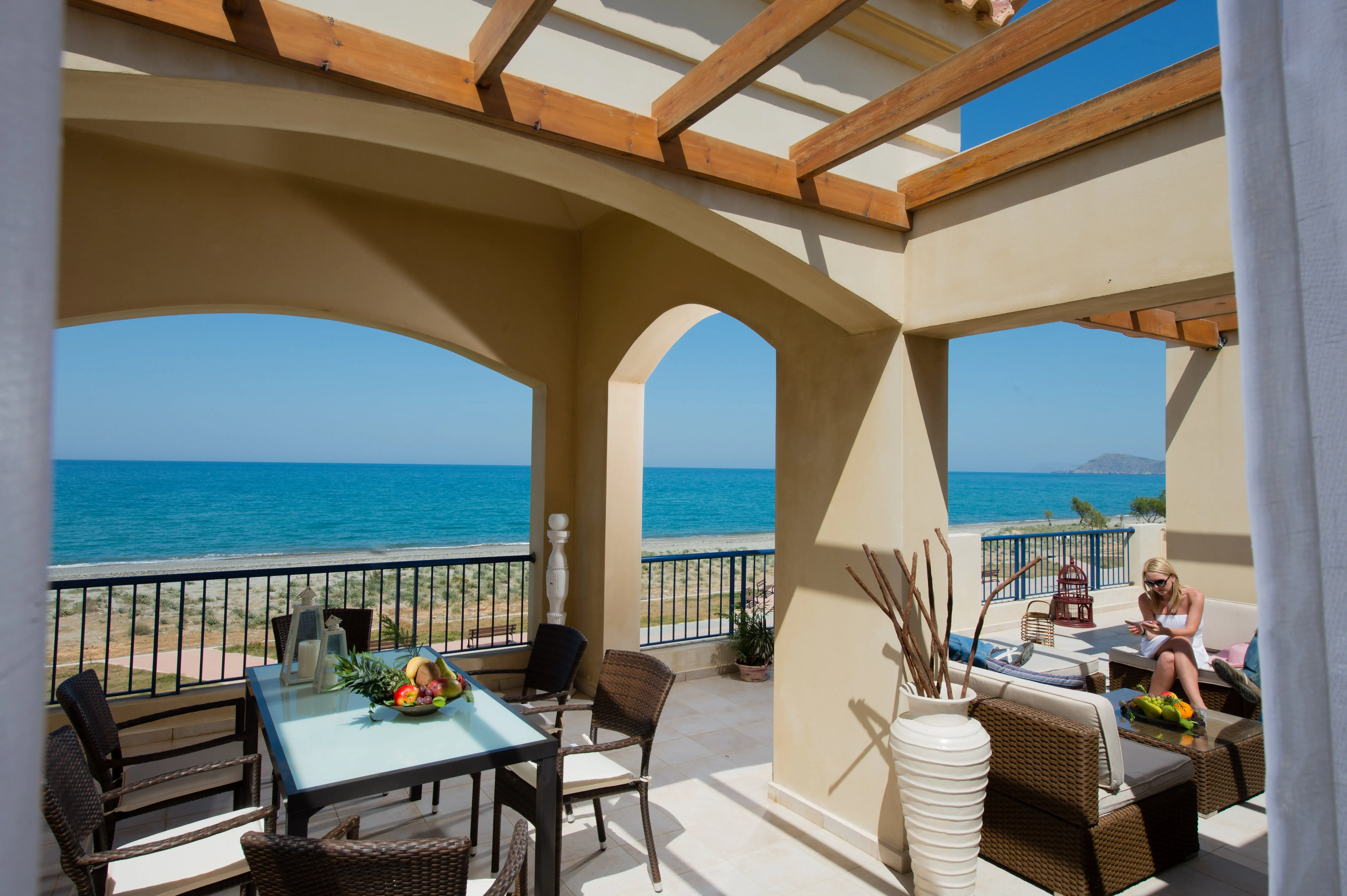 Property gallery view 9