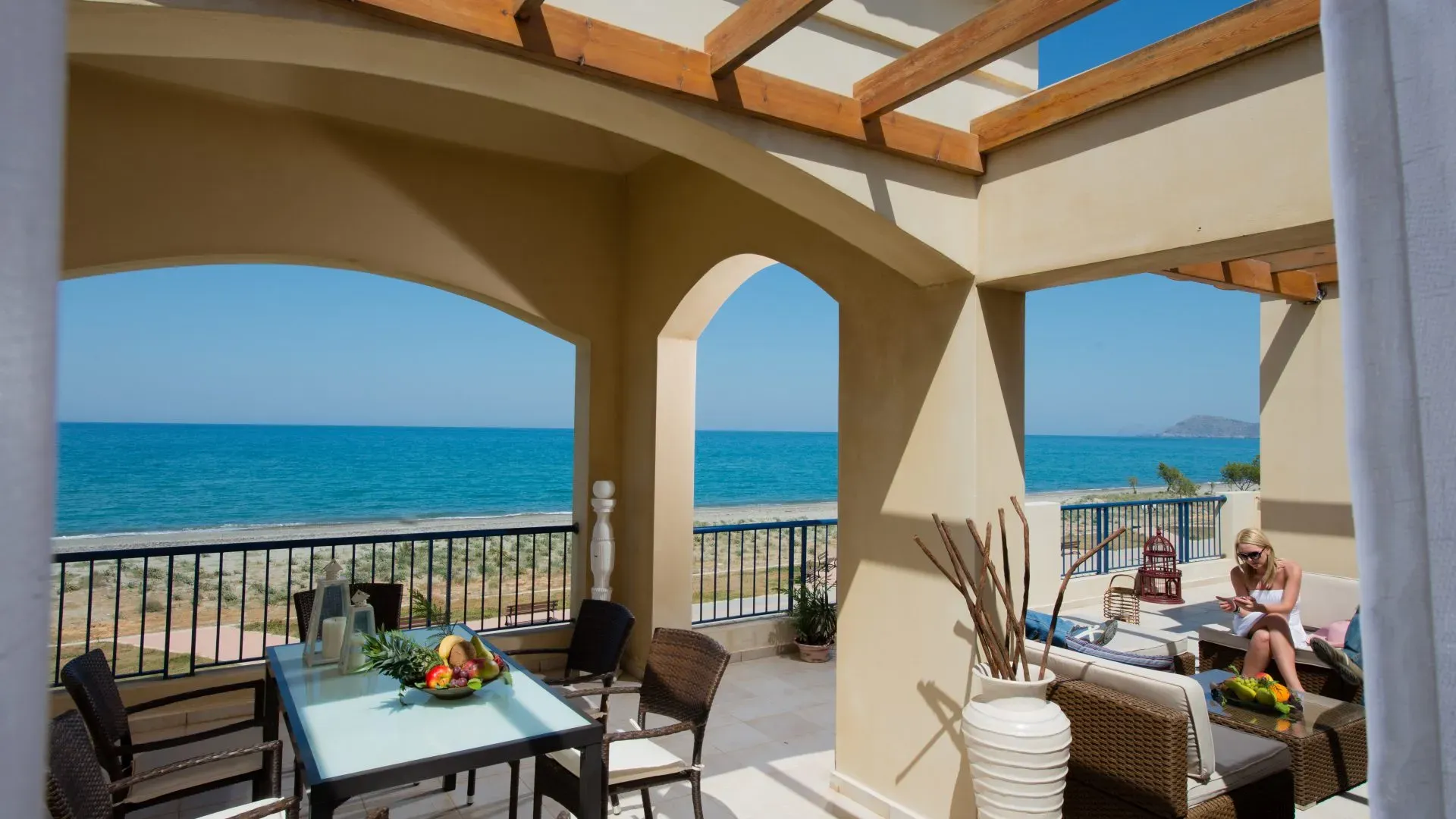 Property gallery view 2