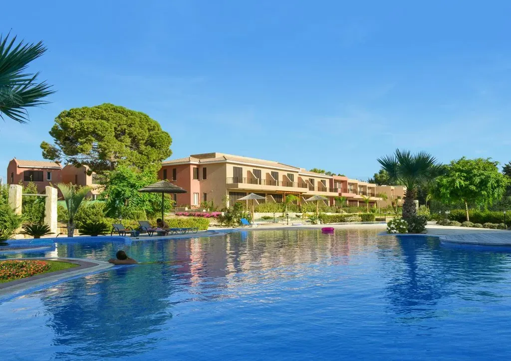 Property gallery view 10