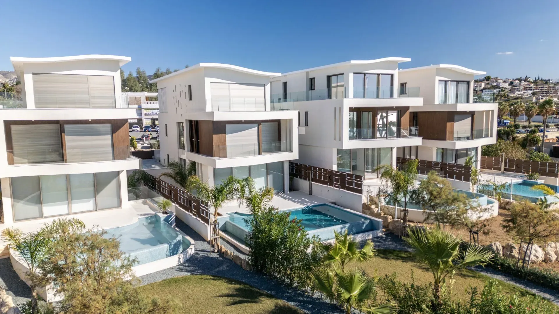 Property gallery view 2