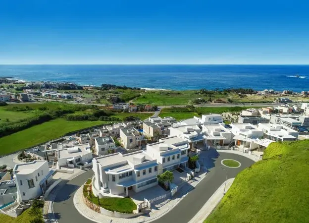 Property gallery view 7