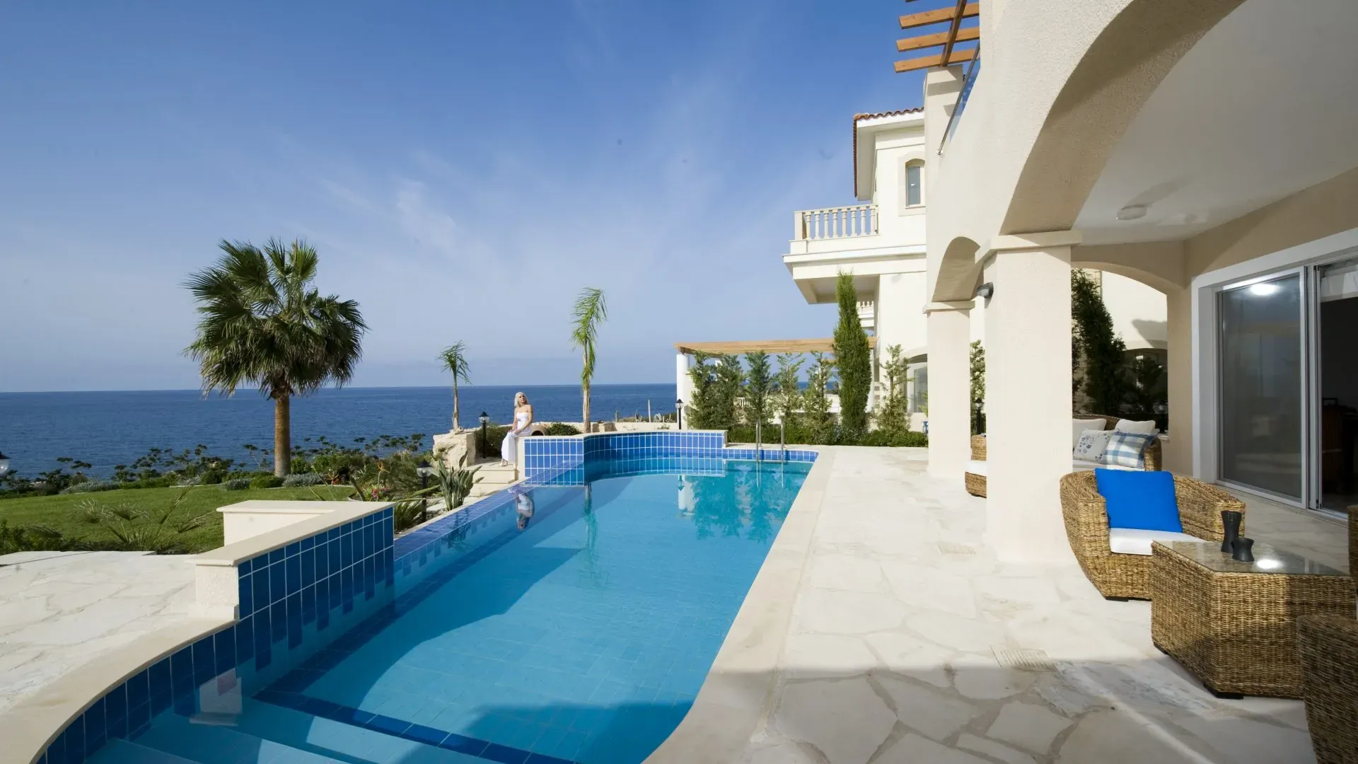 Property gallery view 2