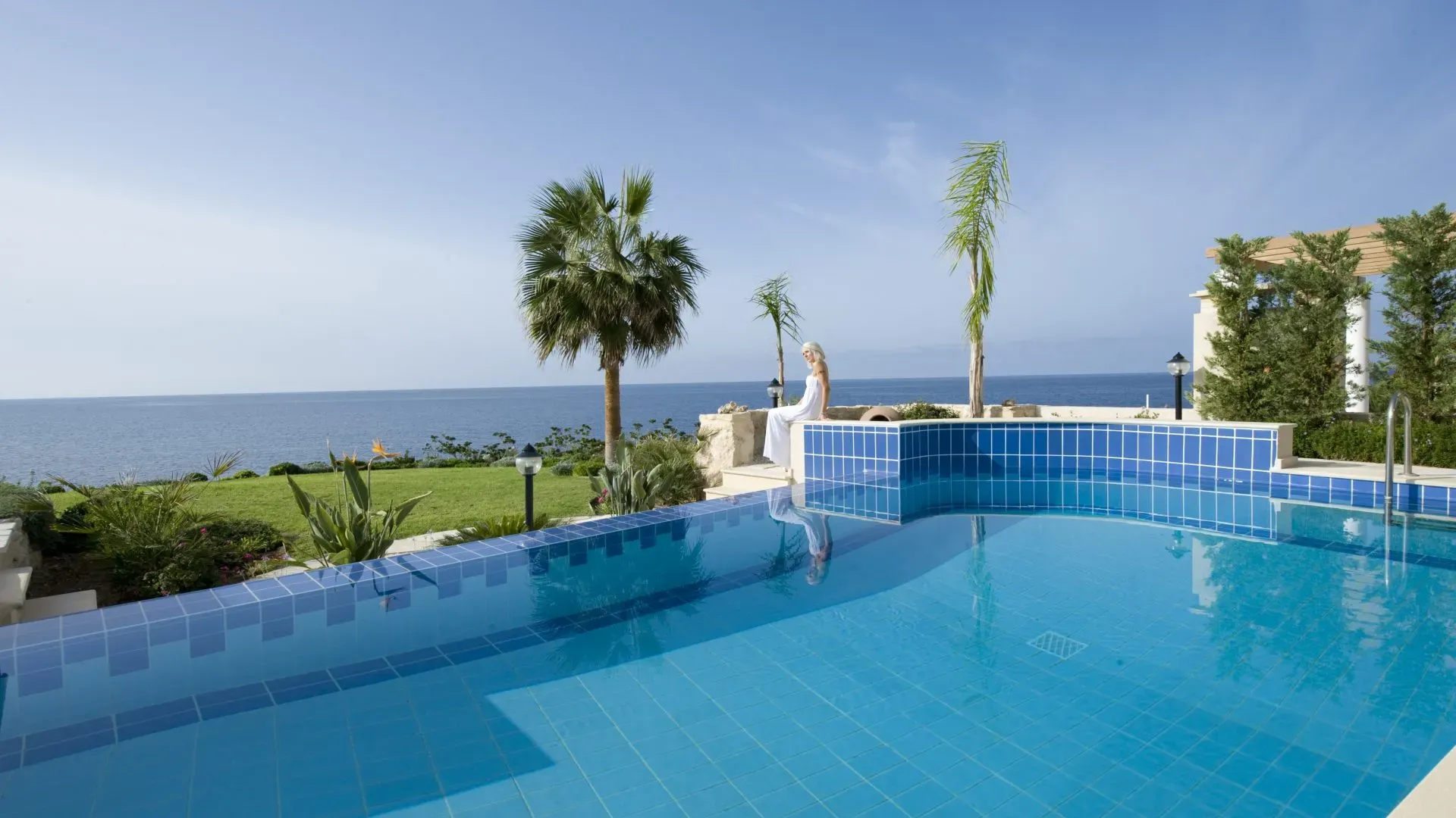 Property gallery view 3