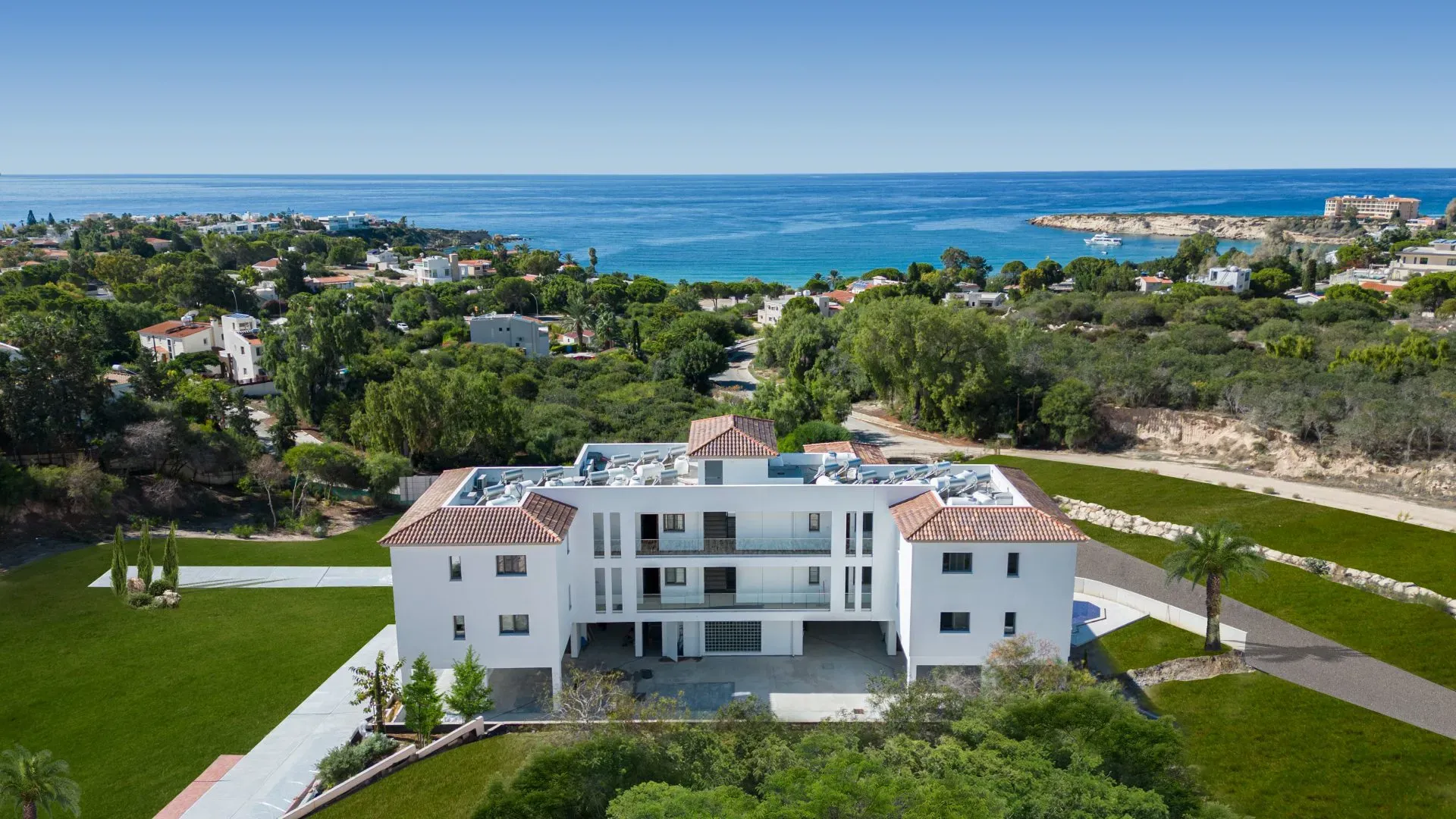 Property gallery view 3