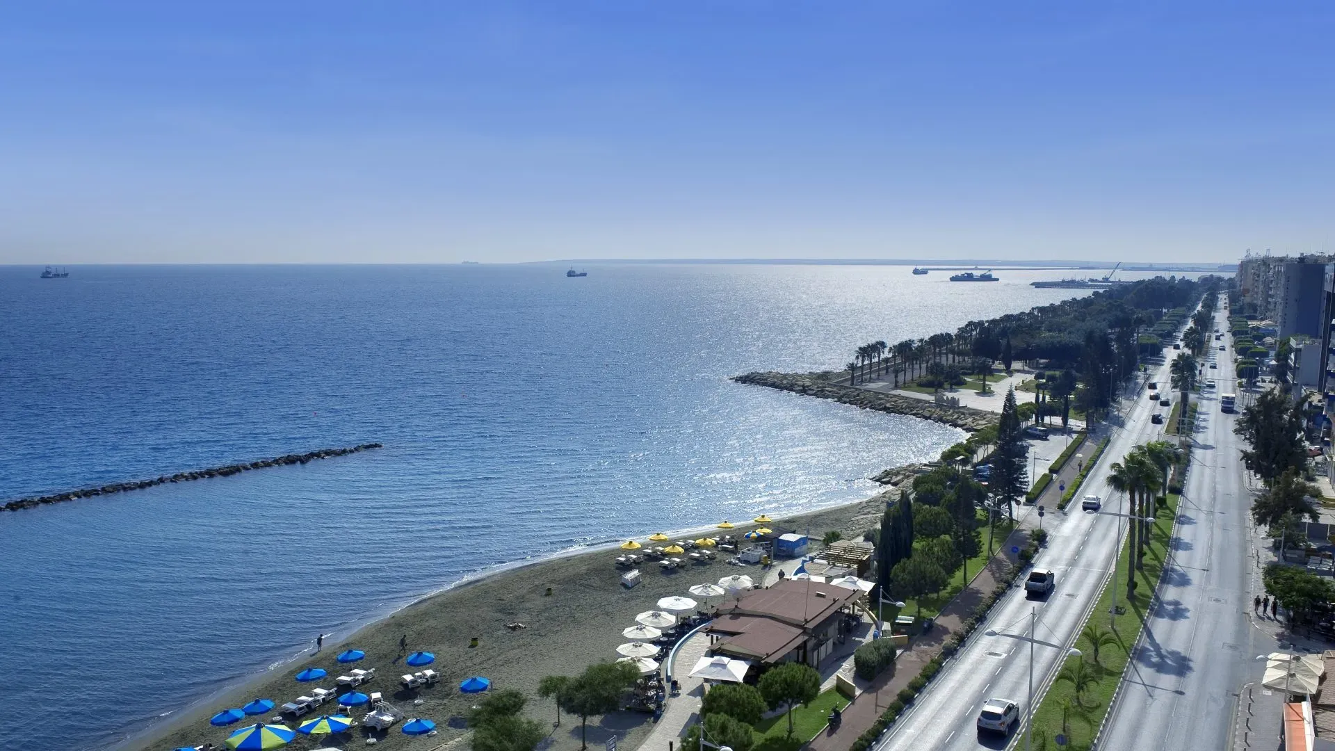 Property gallery view 3