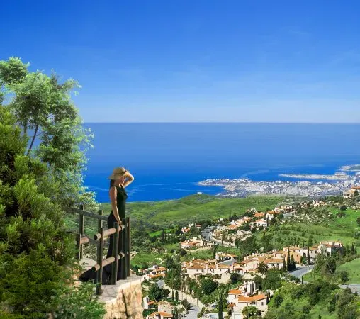 Property gallery view 15