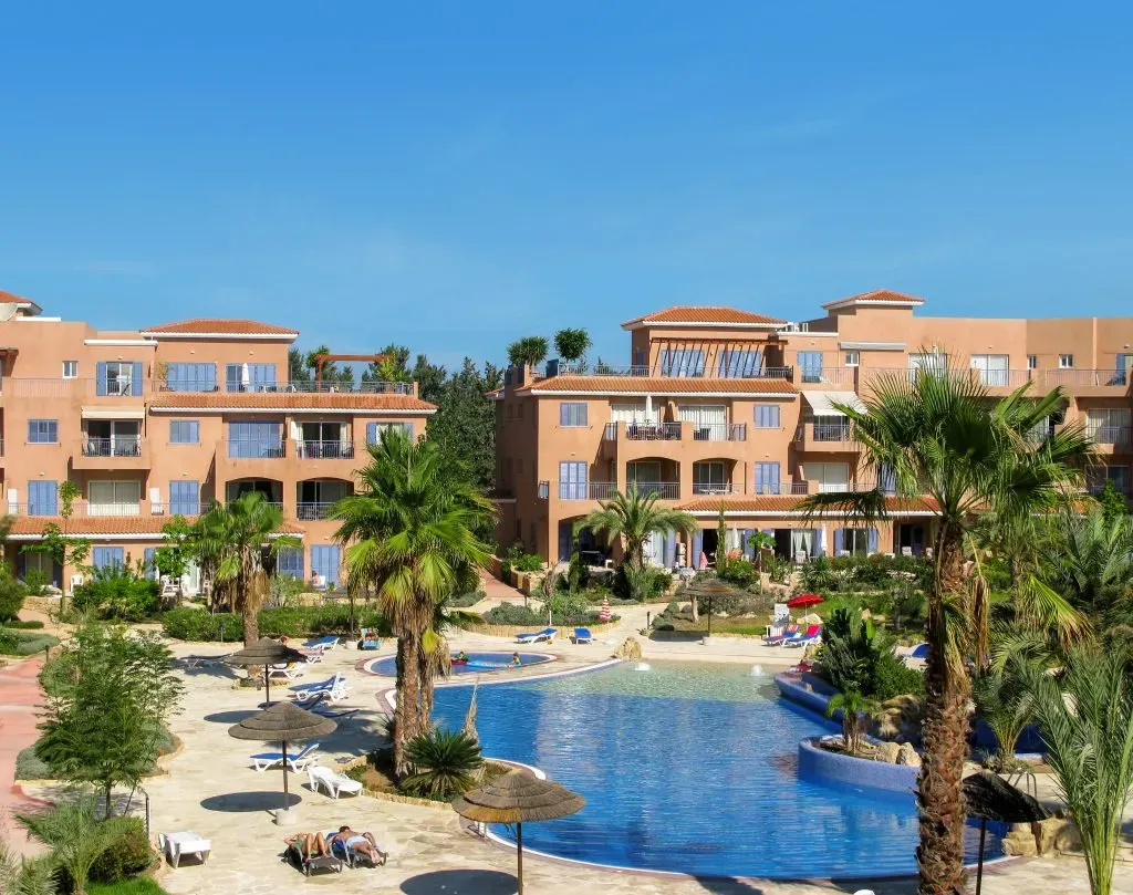 Property gallery view 6