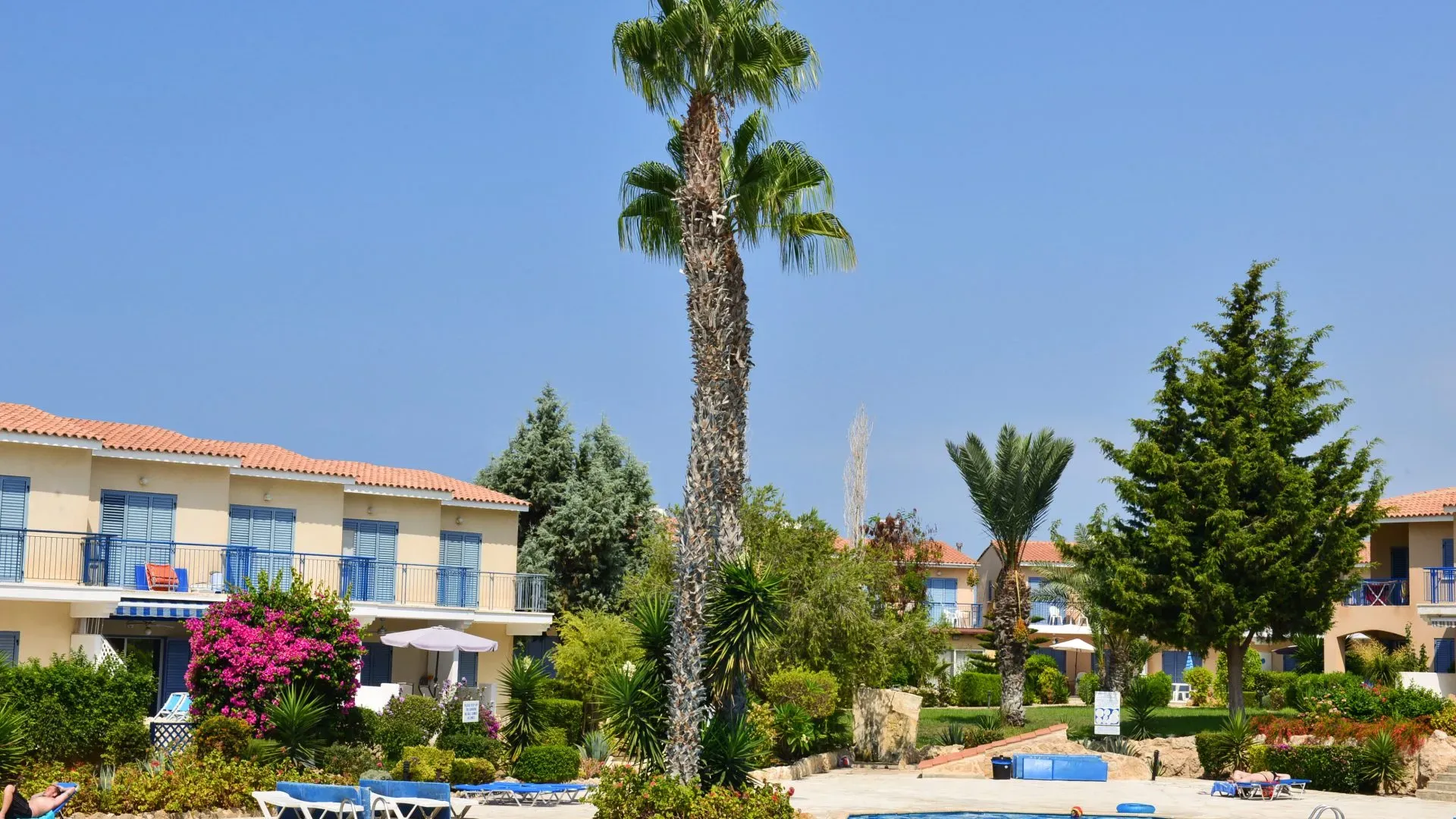 Property gallery view 2