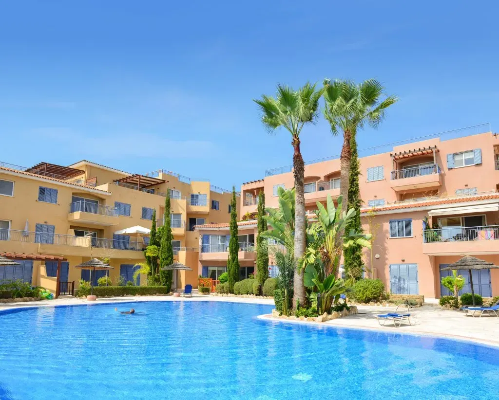 Property gallery view 7