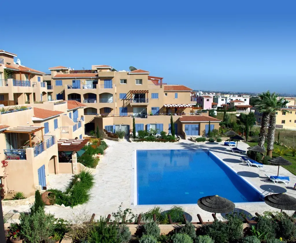 Property gallery view 8