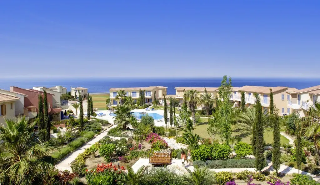 Property gallery view 6