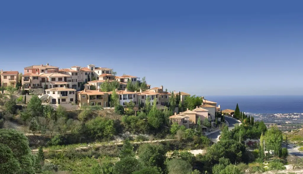 Property gallery view 5