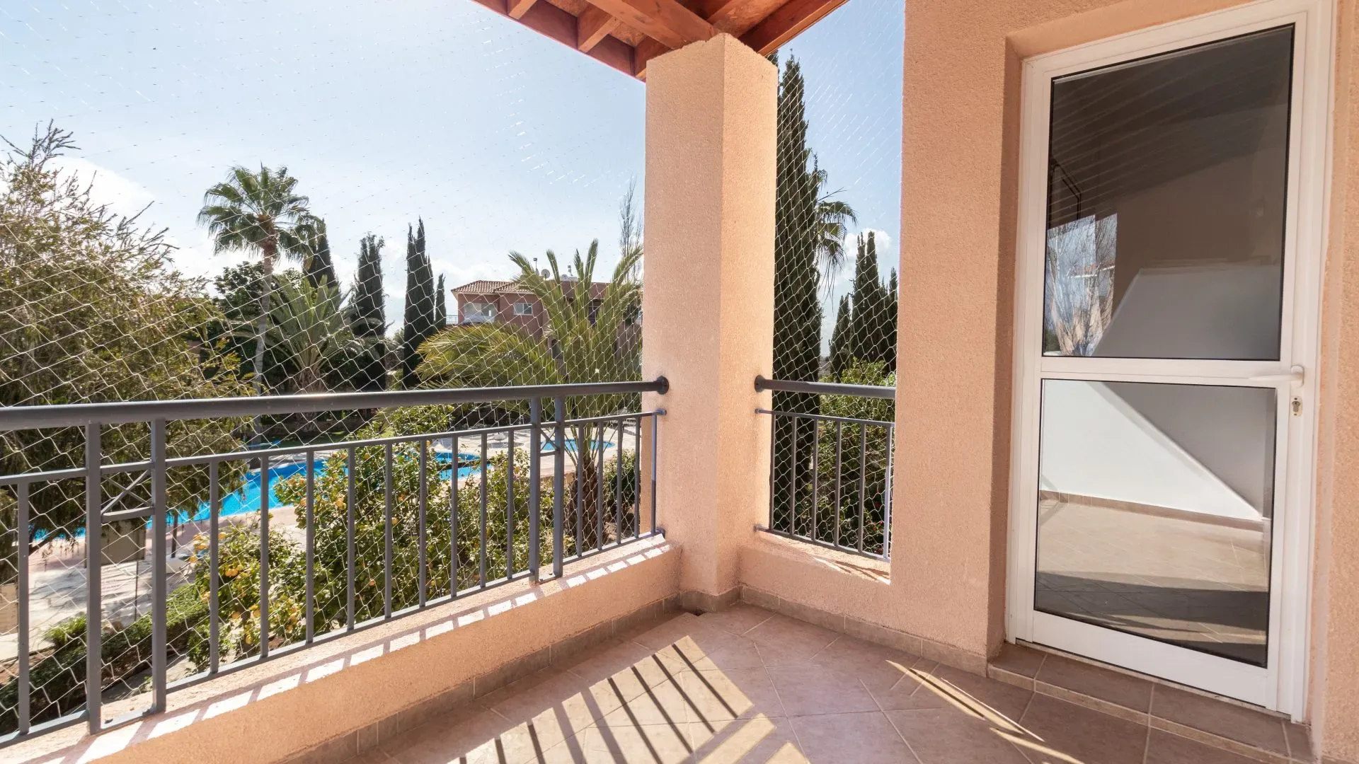 Property gallery view 2