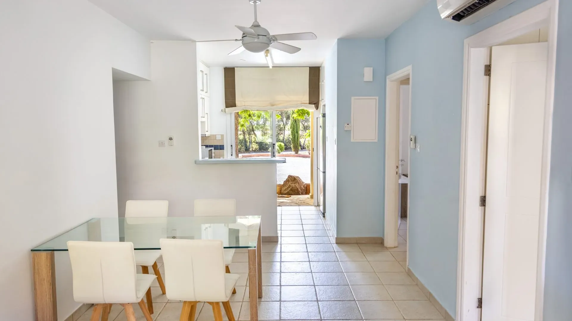 Apartment with 2 bedrooms in Paphos, Cyprus, CYPRUS