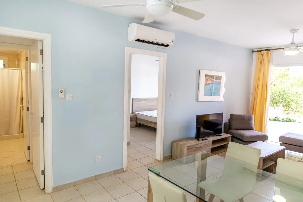 Property gallery view 3