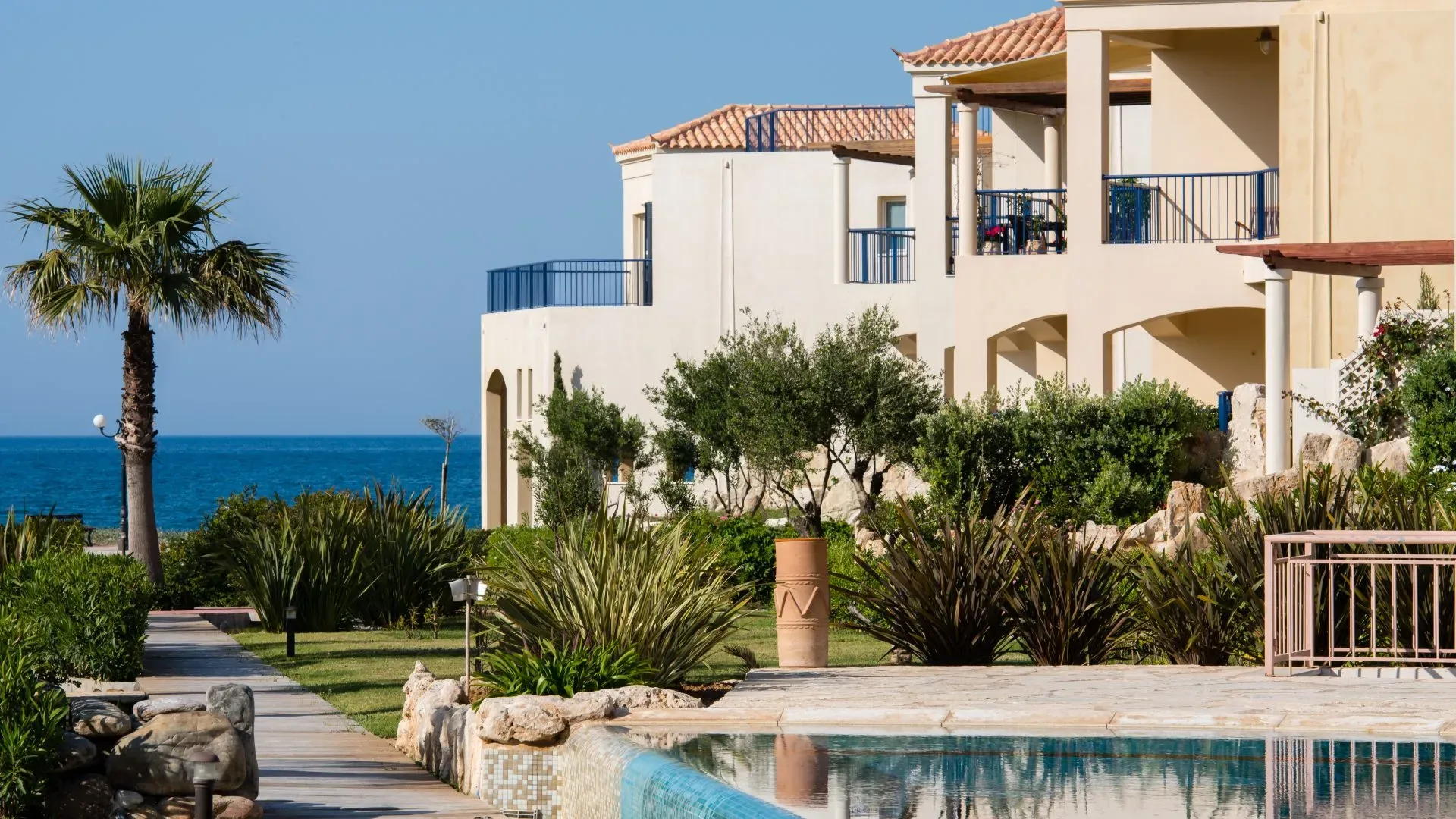 Apartment with 2 bedrooms in Paphos, Cyprus, CYPRUS