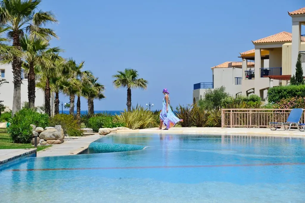 Property gallery view 4