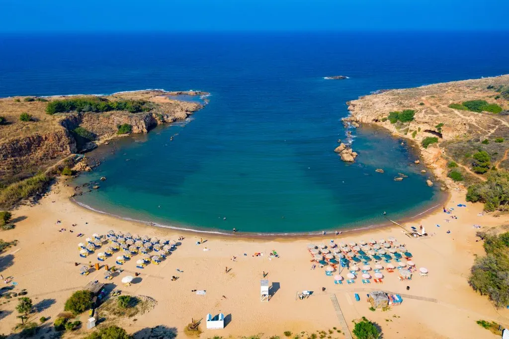 Property gallery view 3