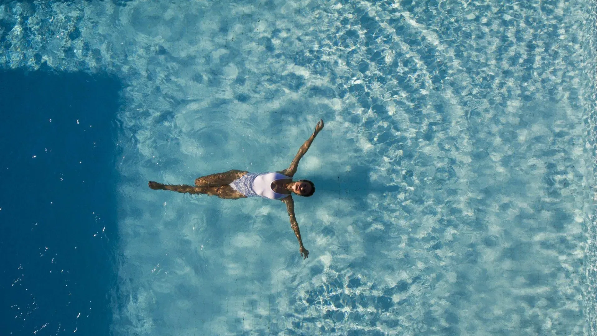 Property gallery view 1