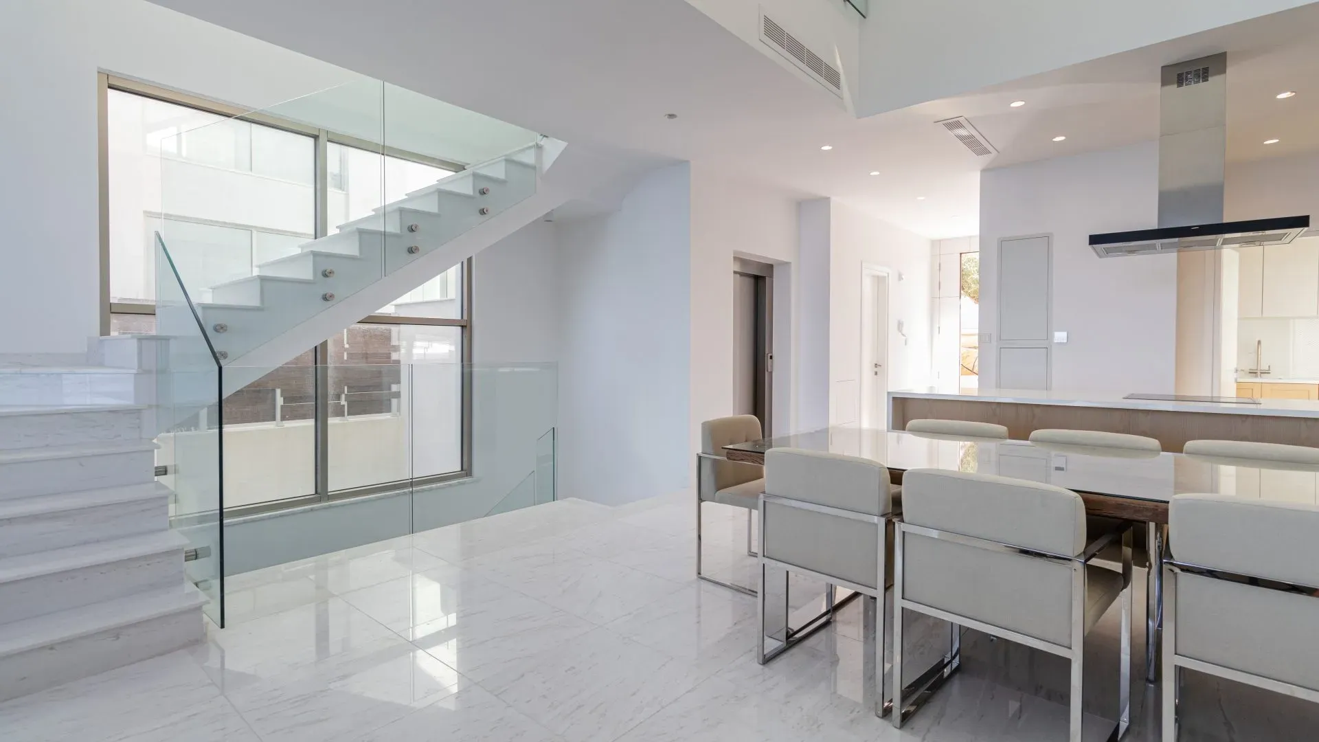 Villa with 5 bedrooms in Kissonerga, Paphos, Cyprus, CYPRUS