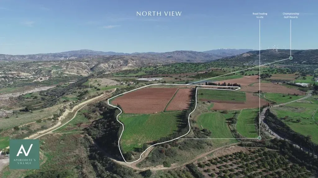 Property gallery view 4