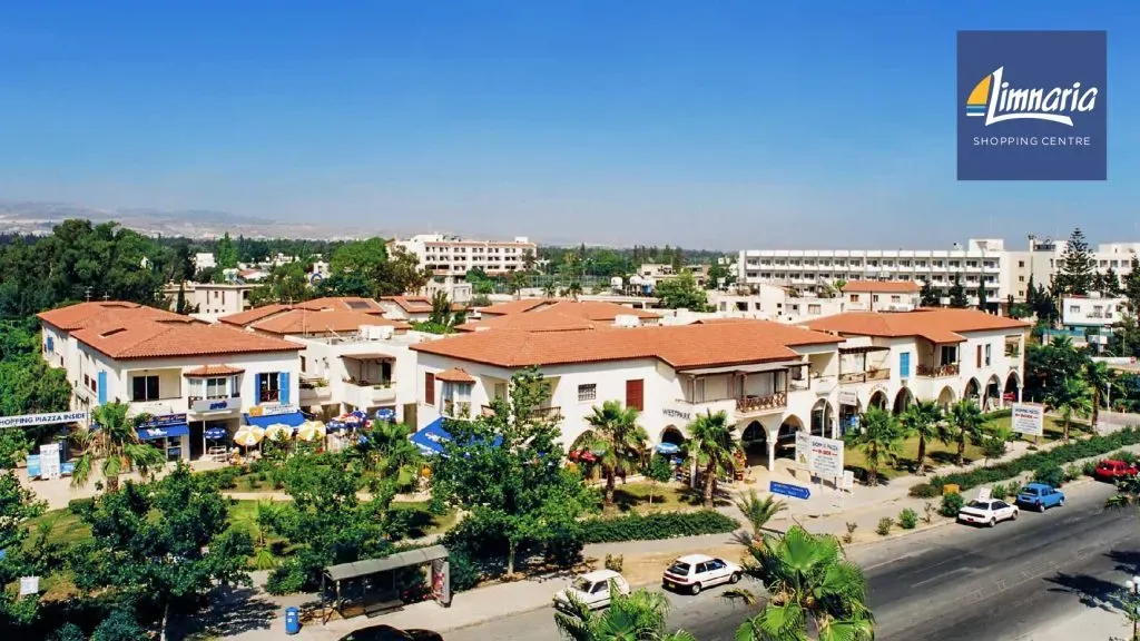 Property gallery view 4